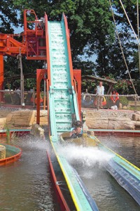 Sturmfahrt der Drachenboote