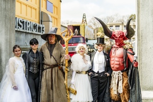 Zurück in die Zukunft - Filmpark Babelsberg
und der legendäre Filmstandort