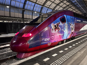 Der Disneyland Paris Zug von Eurostar kommt nach Deutschland 