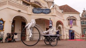 Magicaluna verzaubert Gäste im Efteling Theater