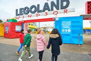 UK's first LEGO Duelling Coaster coming to LEGOLAND Windsor in 2024