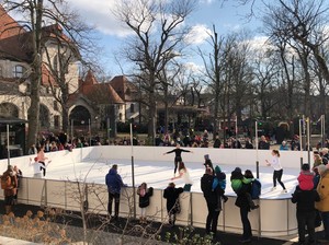 Schlittschuhbahn im Zoo Leipzig eröffnet