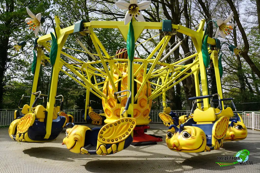 Bee Bee im Amusementspark Tivoli - 2024