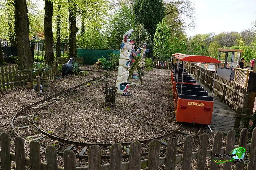 Western Express im Amusementspark Tivoli - 2024