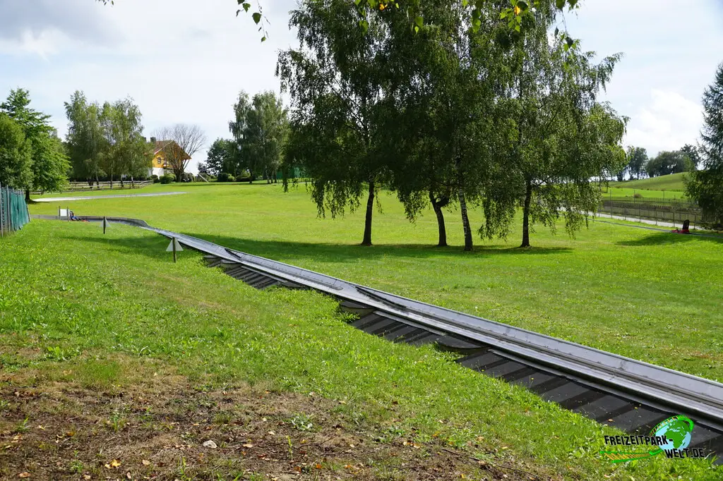 Twinbob-Rodelbahn im Bayern-Park - 2023