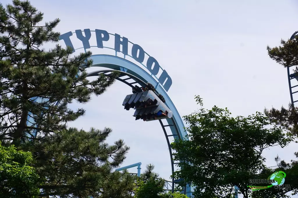 Typhoon im Bobbejaanland - 2023