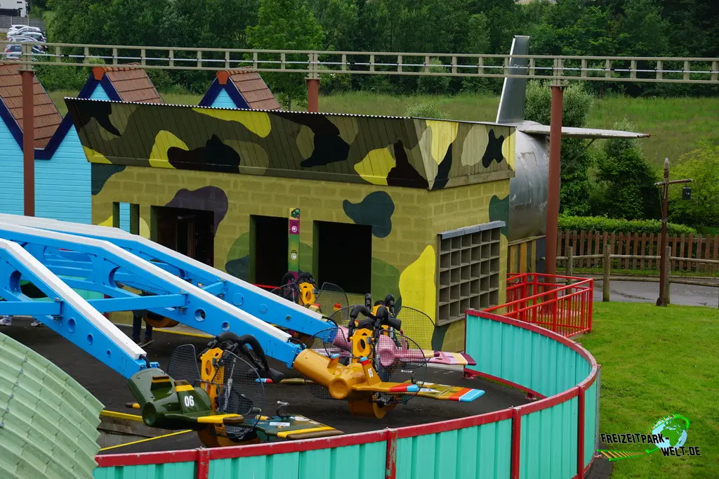 Le Squadron 33 im Dennlys Parc - 2024