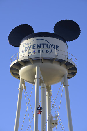Mini-Galerie Disney Adventure World Foto 2