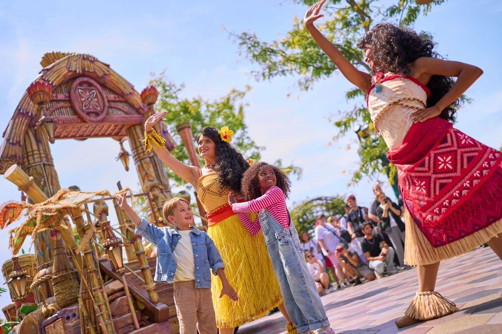 Disneyland Paris_Disney Adventure World_Disney Princess Cavalcade_2.jpg
