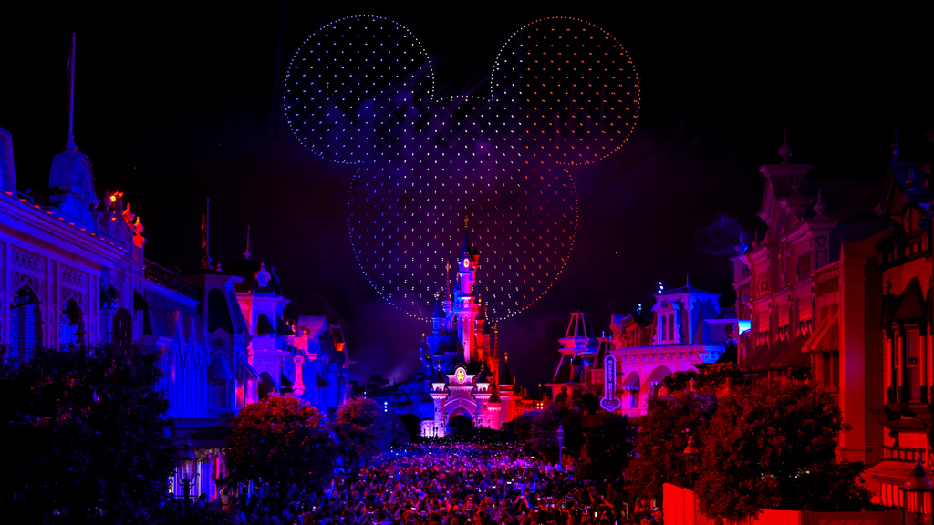 BASTILLE DAY_MICKEY HEAD.jpg