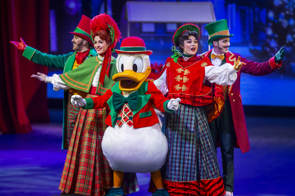 XMAS 2025_Show.jpg