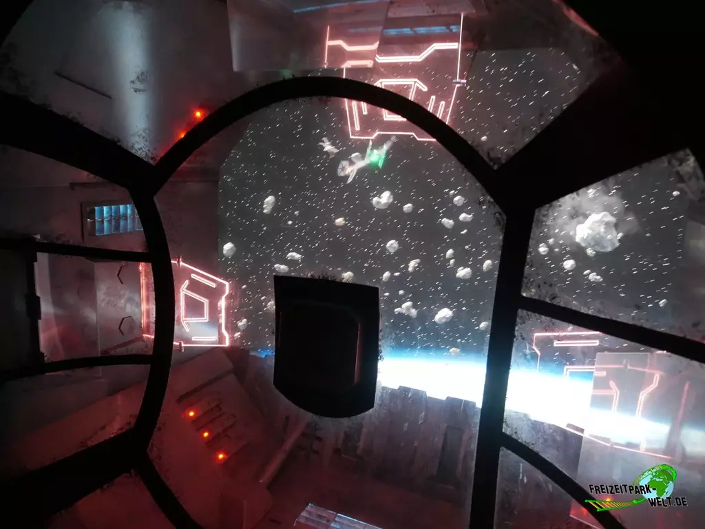 Millenium Falcon: Smugglers Run in Disney Hollywood Studios - 2023