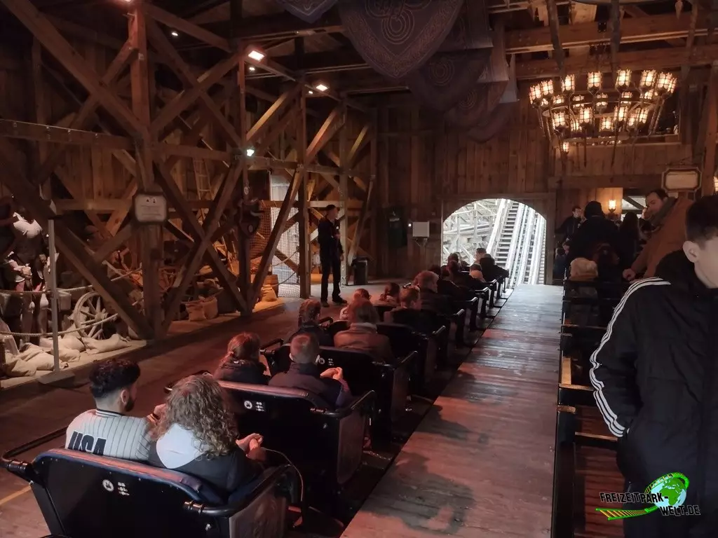 Joris en de Draak im Efteling - 2023