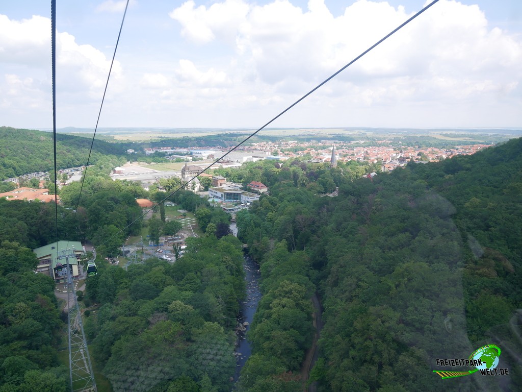 Kabinenbahn Hexentanzplatz im Erlebniswelt Thale - 2020: Neben den Attraktionen sind vor allem die beiden Seilbahnen der Anziehungspunkt für Touristen. Hier ist die neue Kabinenbahn zum Hexentanzplatz zu sehen.