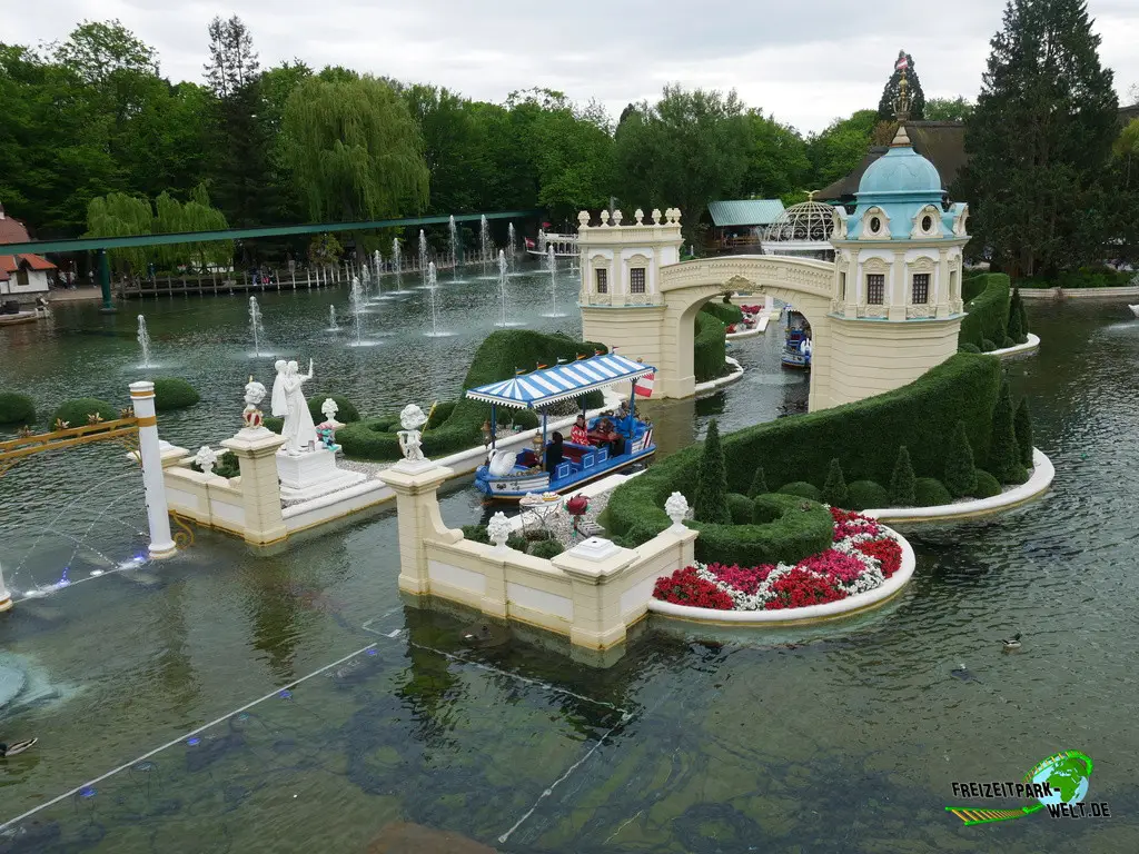 Josefinas kaiserliche Zauberreise im Europa-Park - 2024