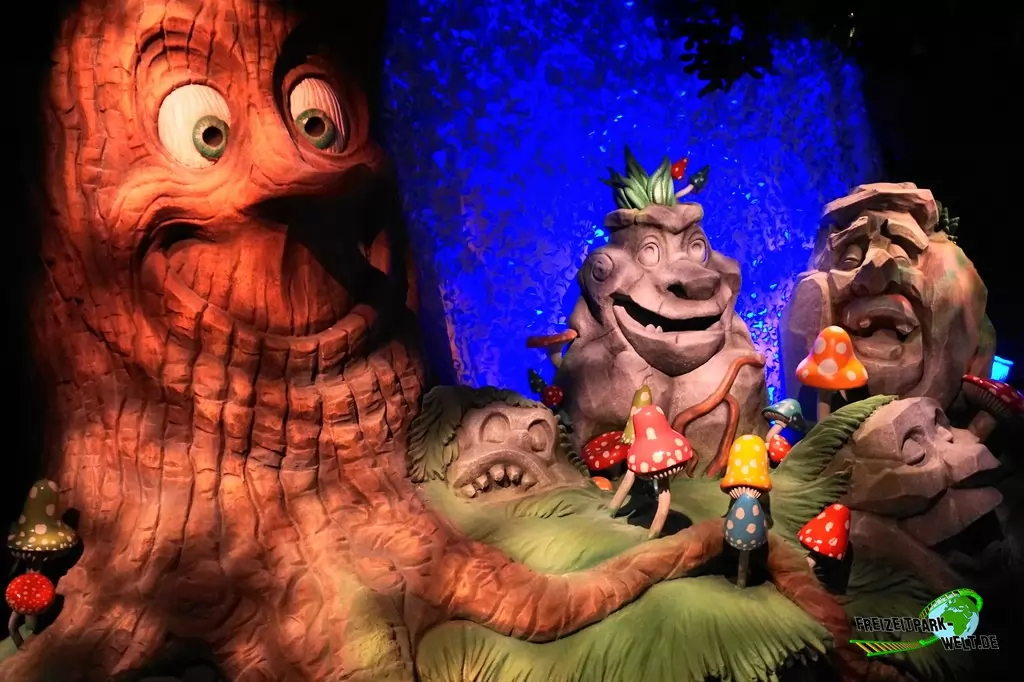 Snorri Touren im Europa-Park - 2019: Die vor allem musikalisch aber auch gestalterisch sehr aufwändige Gestaltung von Trolldal ist das Highlight