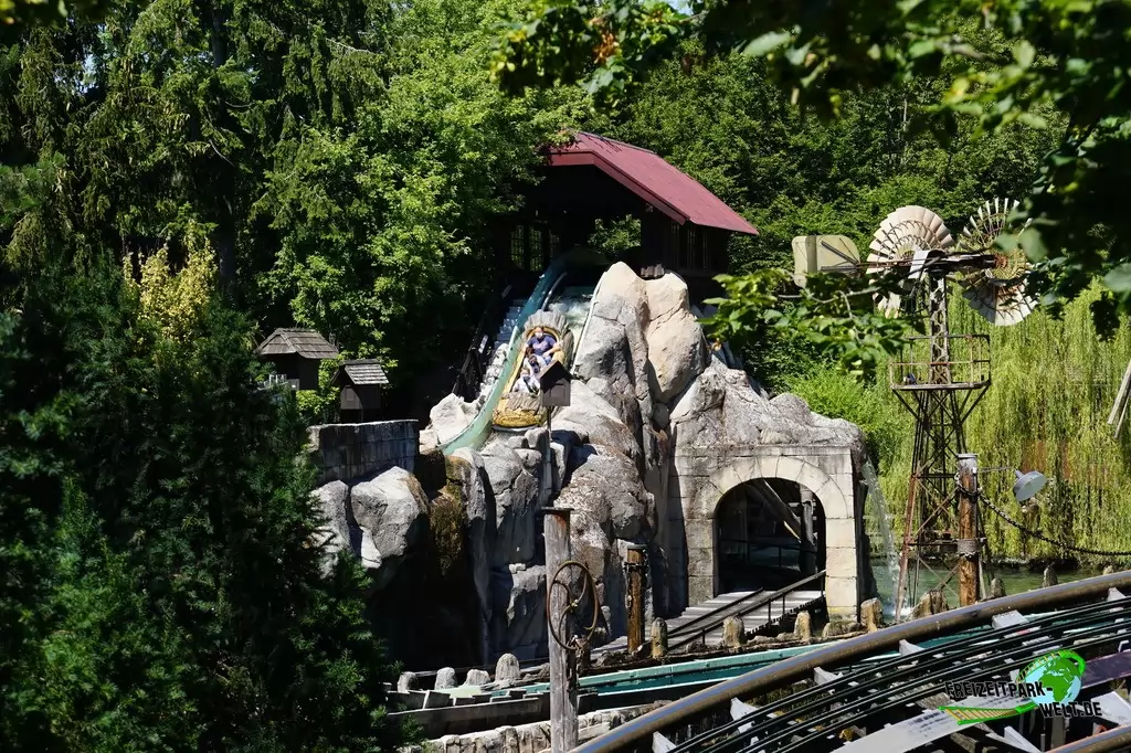 Tiroler Wildwasserbahn im Europa-Park - 2020