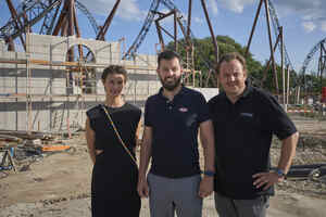 Miriam Mack, Mate Rimac und Michael Mack auf der Baustelle des neuen Themenbereichs - Foto 4