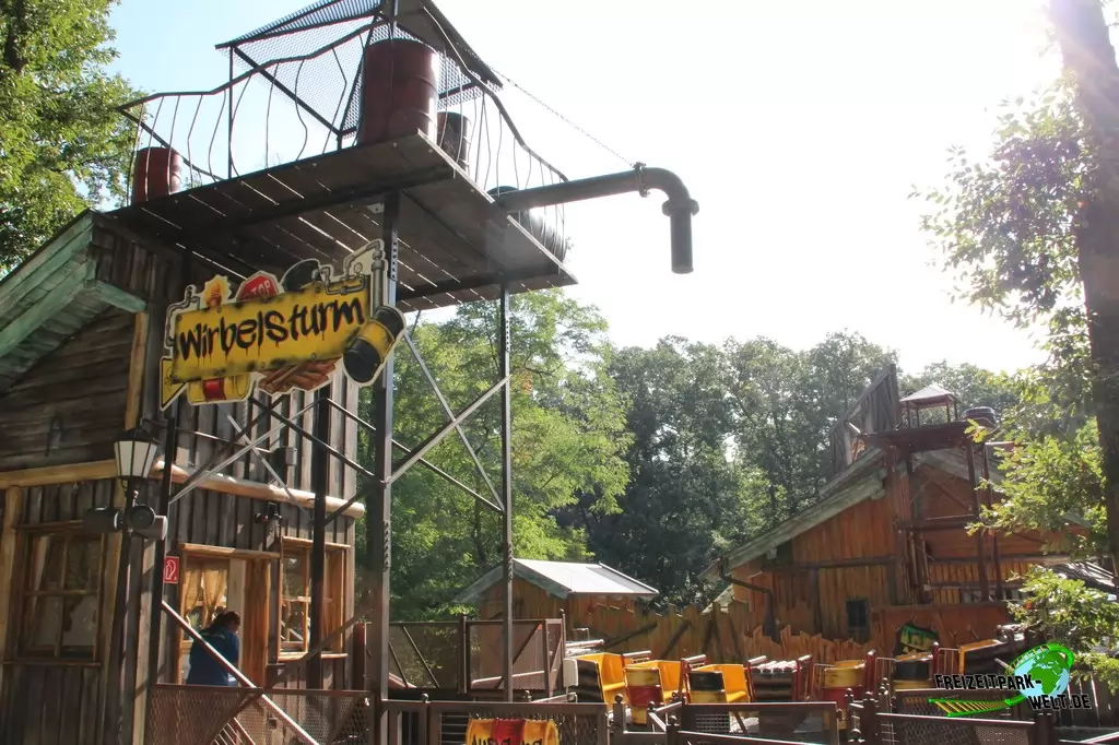 Wirbelsturm im Familypark - 2020