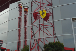 Mini-Galerie Ferrari Land Foto 4