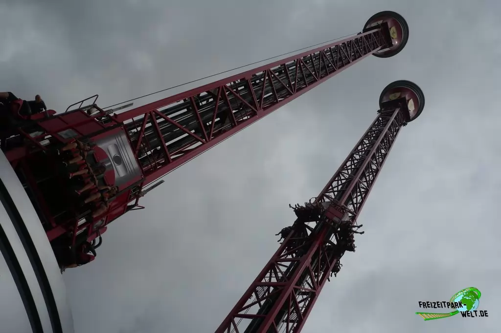 Thrill Towers im Ferrari Land - 2018