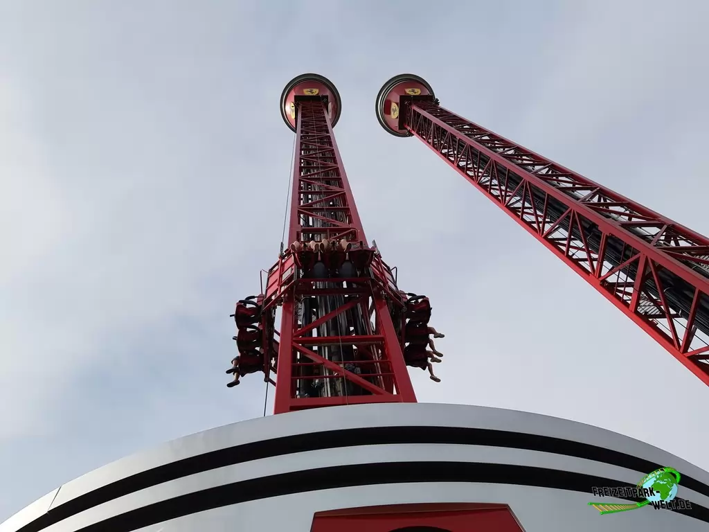 Thrill Towers im Ferrari Land - 2018