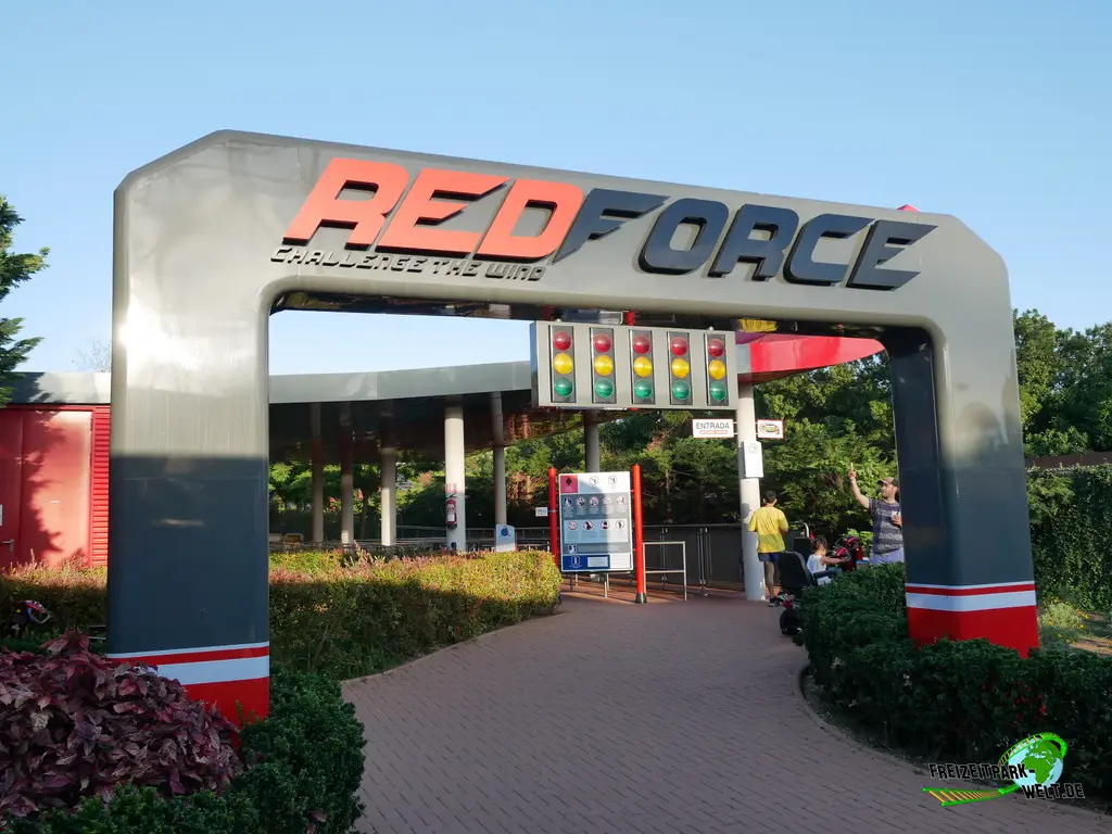 Red Force im Ferrari Land - 2024