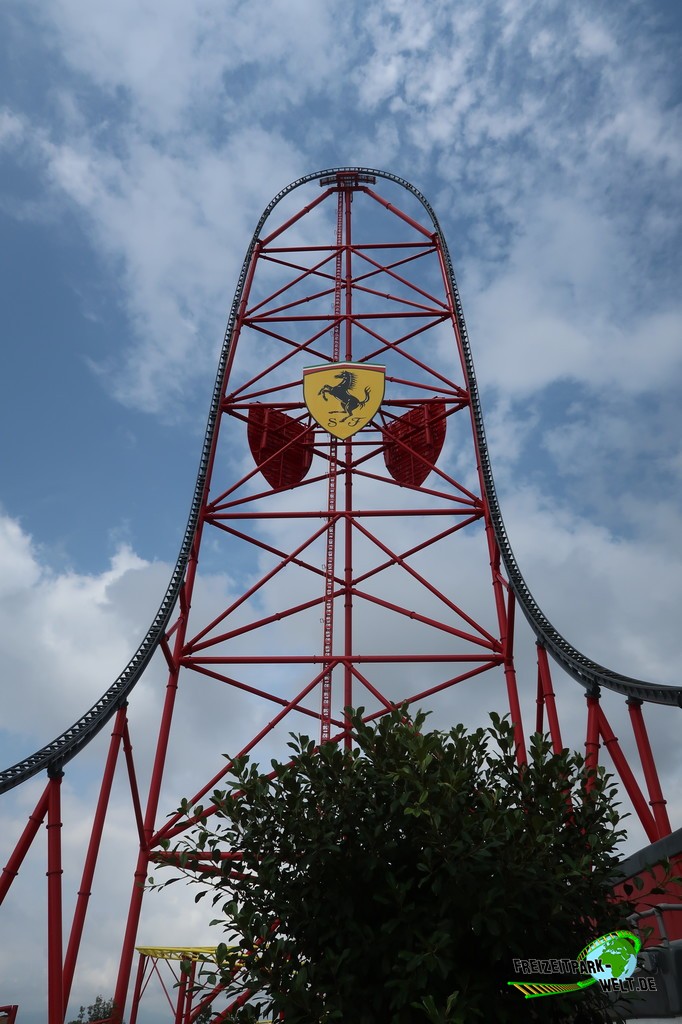 Red force ferrari land