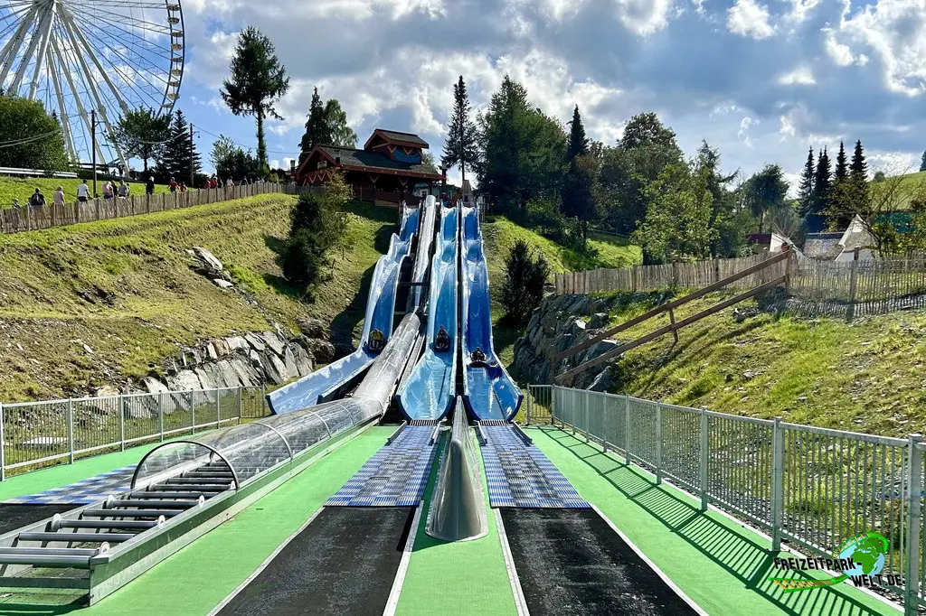 YAKARIs rutschige Wasserfälle im FORT FUN Abenteuerland - 2023