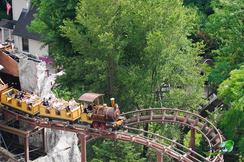 Mammut im Gardaland - 2021