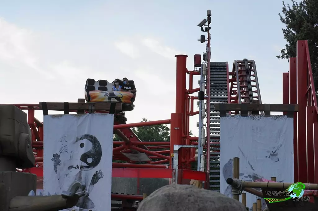 Dragon Rush im Gardaland - 2021