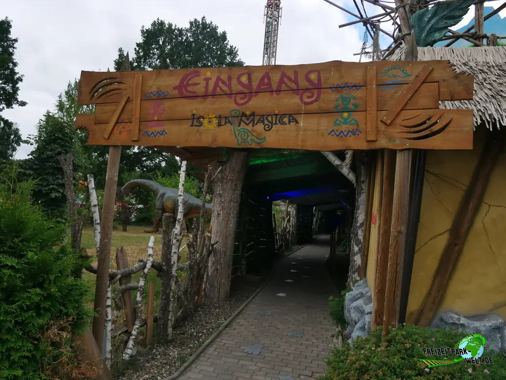 Isola Magica im Freizeit-Land Geiselwind - 2026: Eingang zur Isola Magica