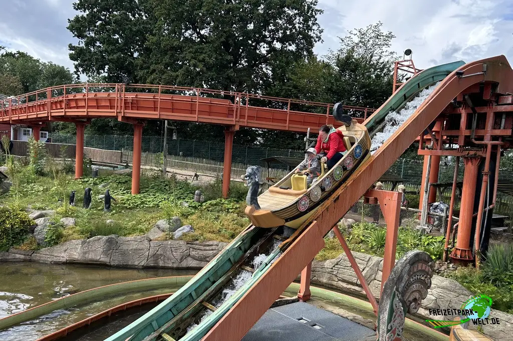 Sturmfahrt der Drachenboote im HANSA-PARK - 2025