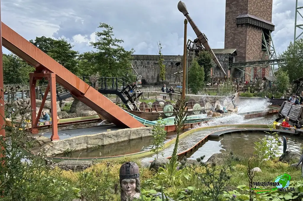 Sturmfahrt der Drachenboote im HANSA-PARK - 2025