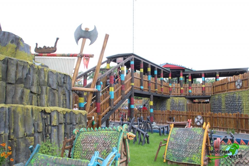 Drachengrotte im Heide Park Resort - 2016