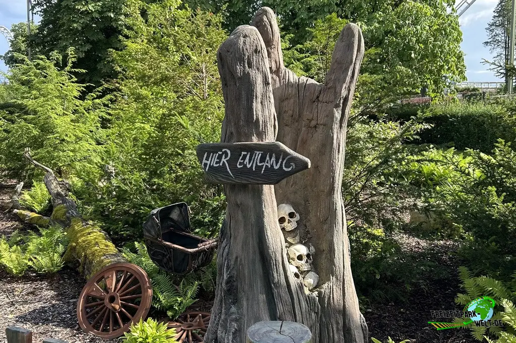 Dämonen Gruft im Heide Park Resort - 2025