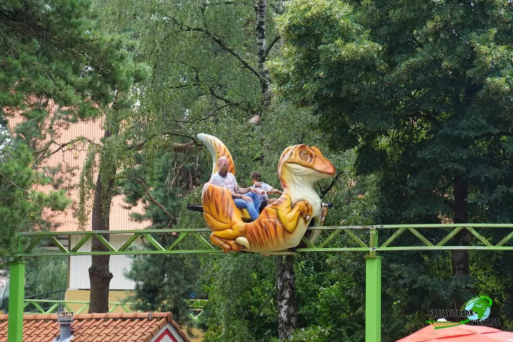 Dino Sky Pedalo im Avonturenpark Hellendoorn - 2020