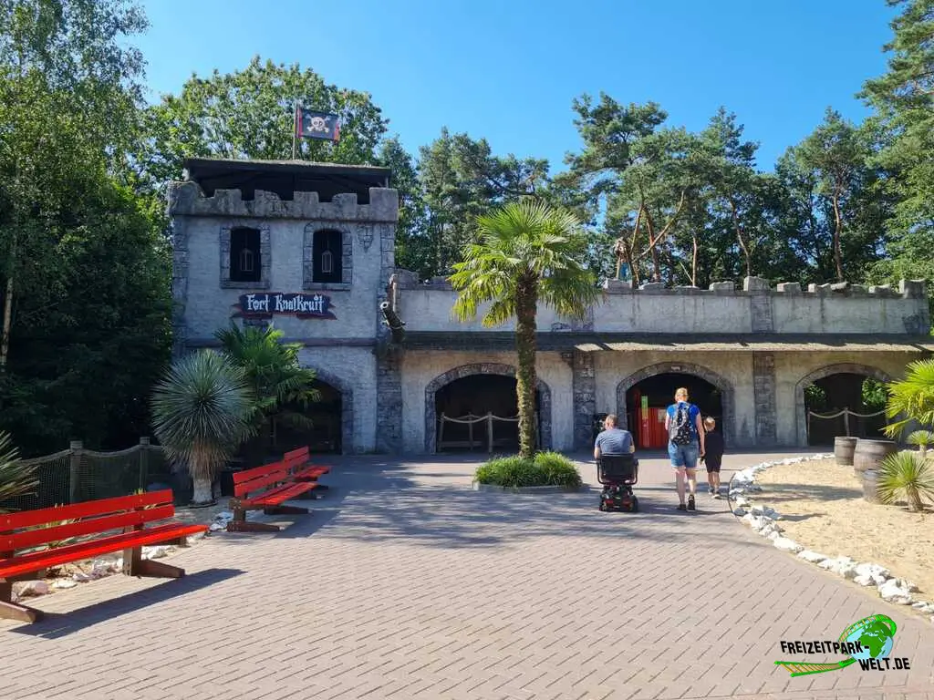 Fort KnalKruit im Avonturenpark Hellendoorn - 2024