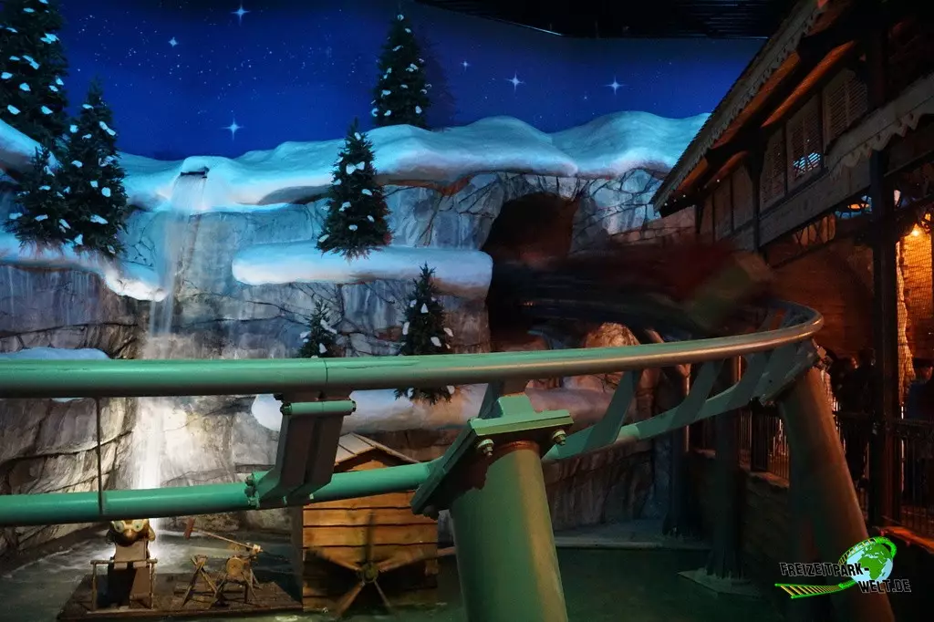 Tabalugas Achterbahn im Plopsaland Deutschland - 2022