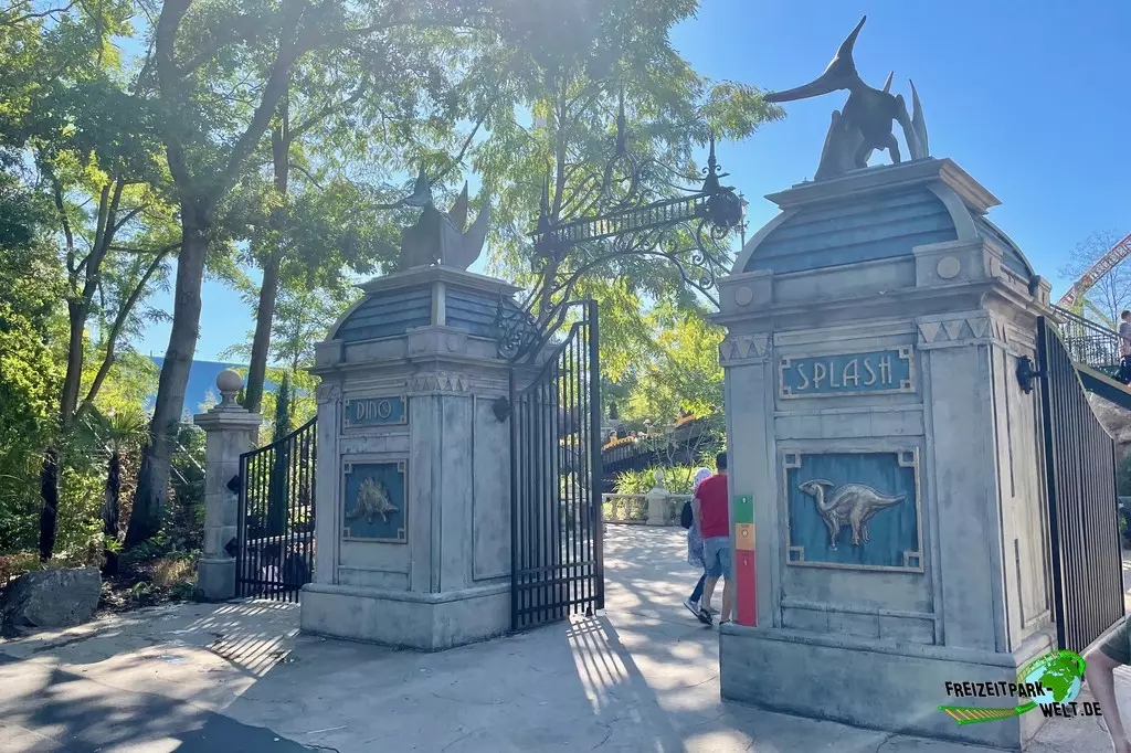 Dino Splash im Plopsaland Deutschland - 2022