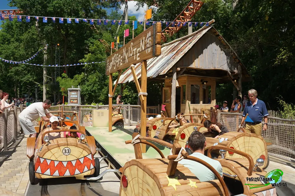 Blinky's Seifenkisten im Plopsaland Deutschland - 2025