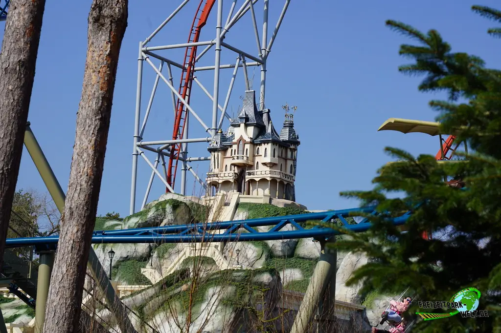 100% Wolf im Plopsaland Deutschland - 2026