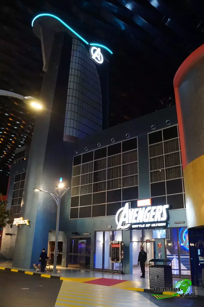 Avengers - Battle of Ultron im IMG Worlds of Adventure - 2023: Avengers - Battle of Ultron ist ein Top-Dark Ride mit vielen Special Effects
