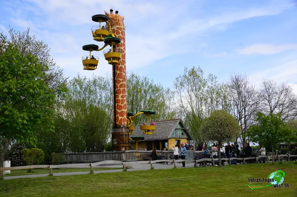 Giraffenturm im Jaderpark - 2022
