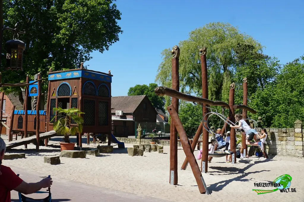 Löwenpalast im Jaderpark - 2024