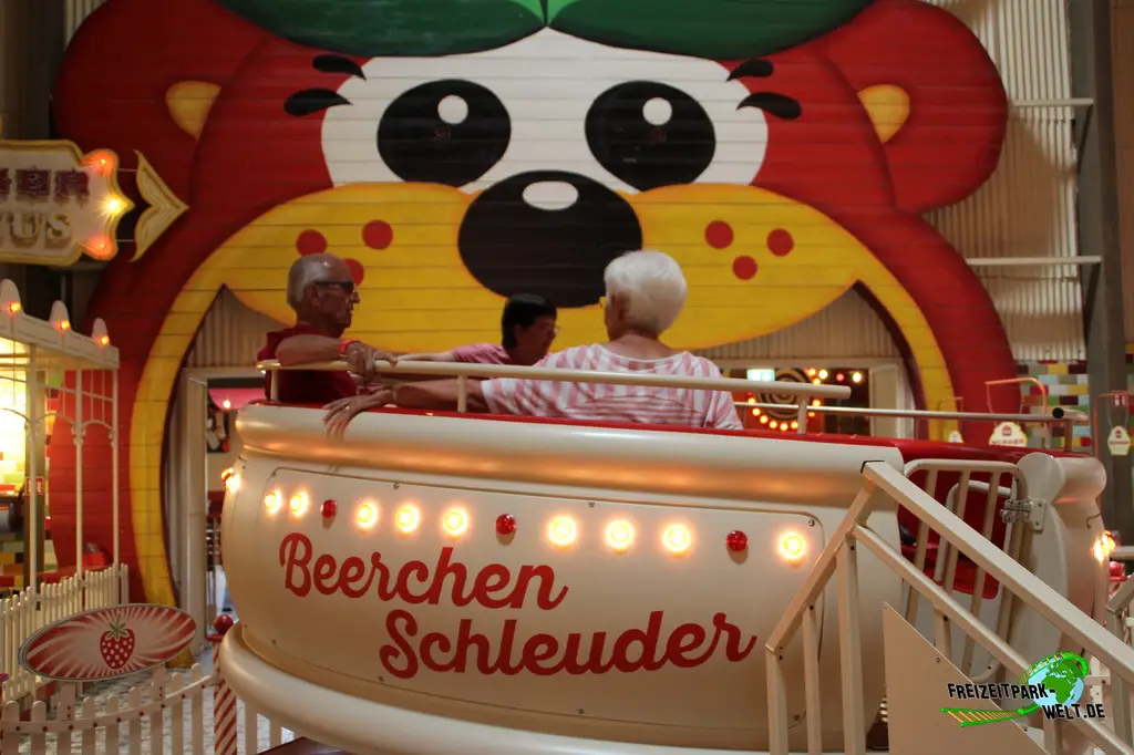 Beerchen-Schleuder in Karls Erlebnis-Dorf Elstal - 2023