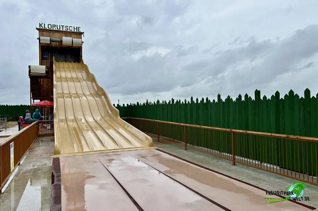 Klo-Rutsche in Karls Erlebnis-Dorf Loxstedt - 2025