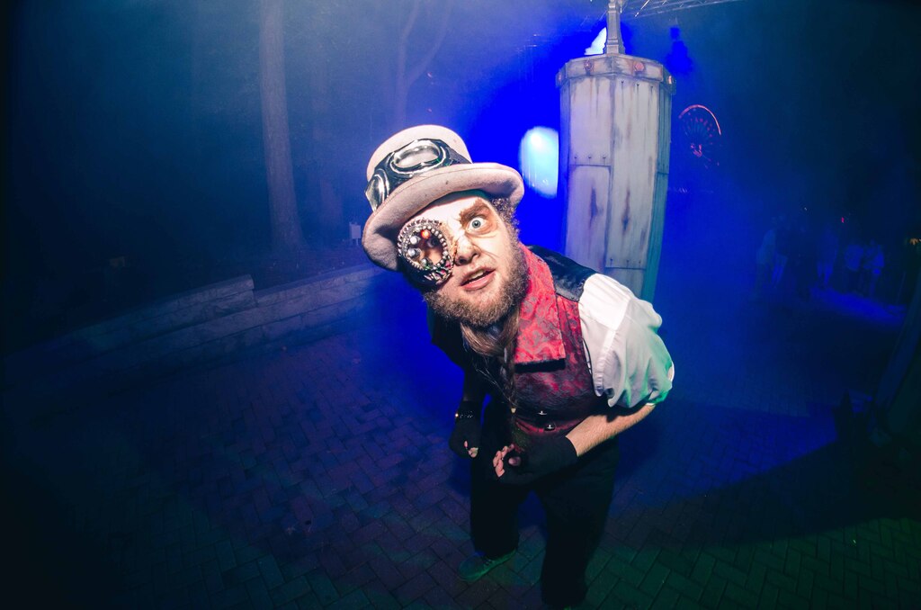 Halloween Haunt at Kings Dominion_courtesy of Six Flaggs.jpg