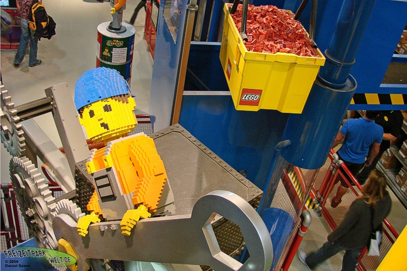 Studiet Pilgrim igennem LEGO®-Fabrik - LEGOLAND® Deutschland | Freizeitpark-Welt.de