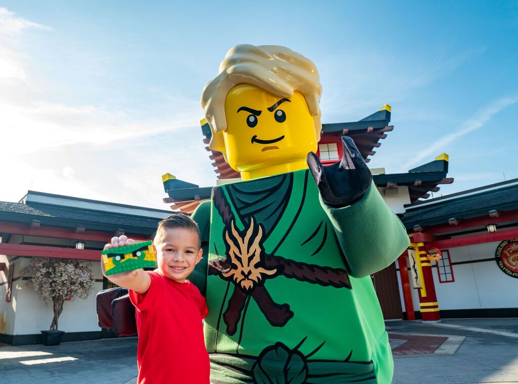 2026_llf_global_ninjago_maskbuild9.jpg